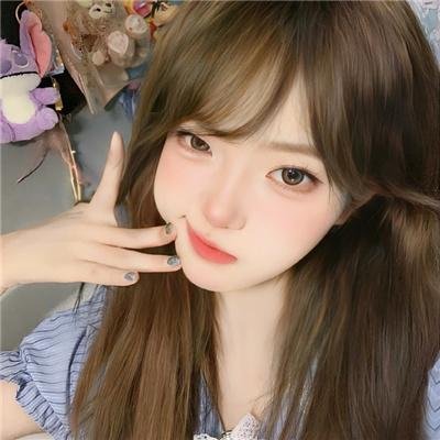 芙烈达·卡萝的自画像